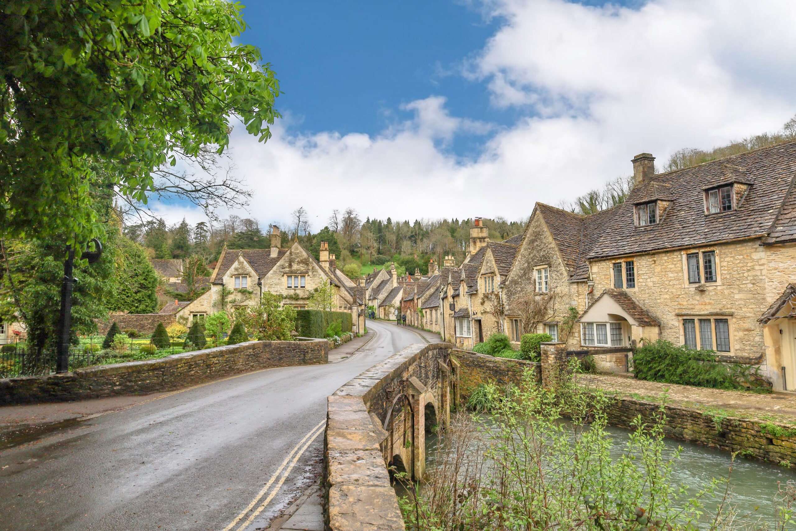 Cotswolds – Day Trip to Cotswolds region in UK