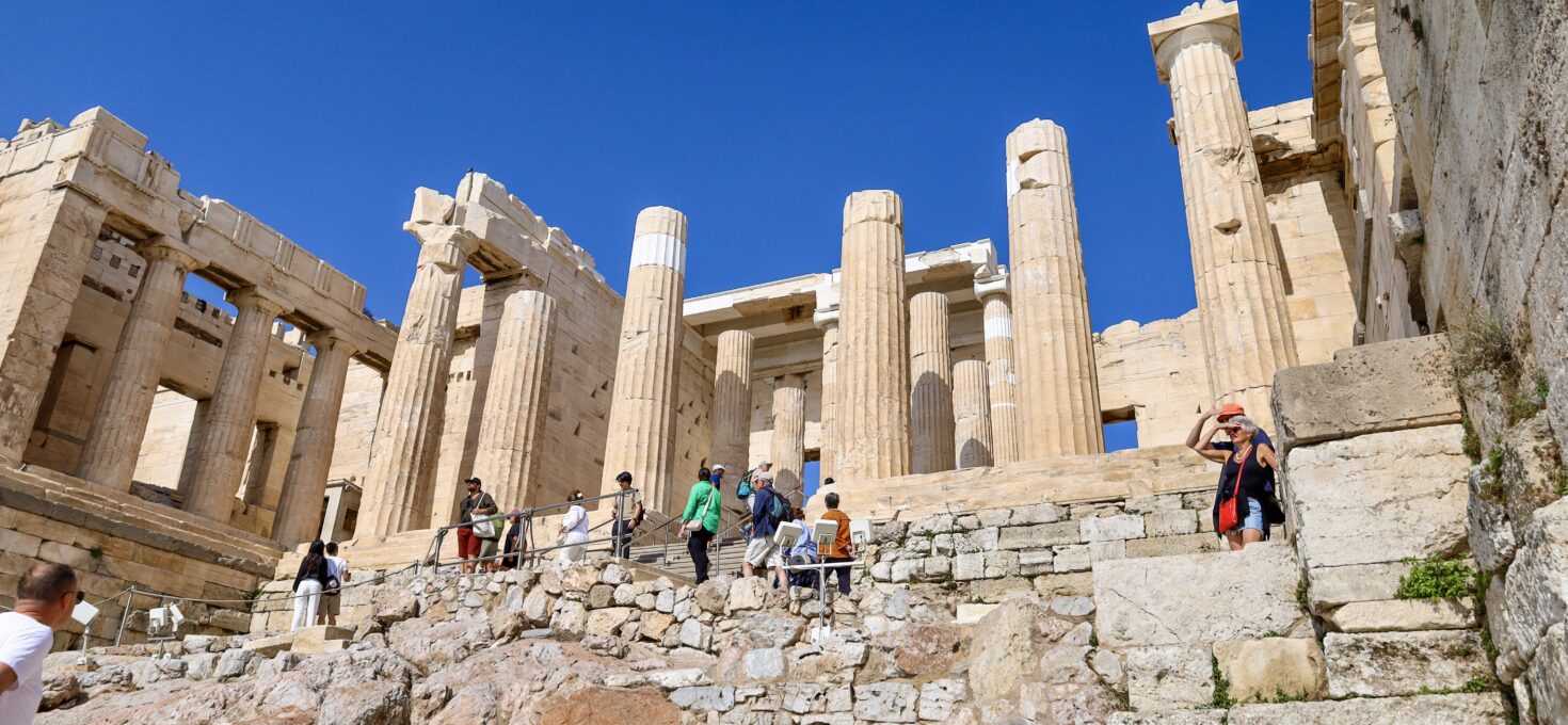 Athens – A Complete Guide for First Time Visitors