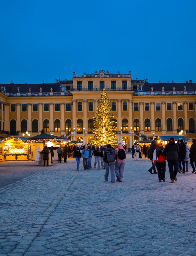 Vienna – The Ultimate Travel Guide to Vienna’s Christmas Markets
