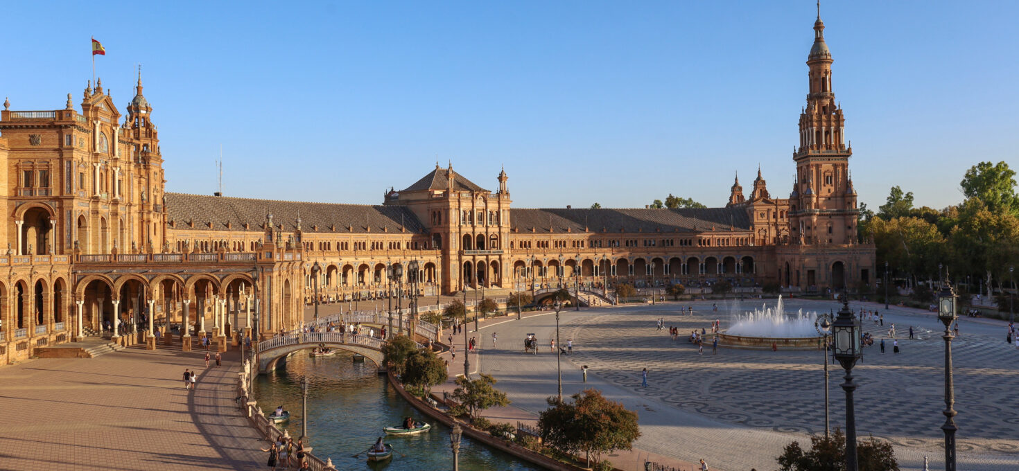 Seville – The Ultimate Itinerary for First Time Visitors (Including Day trip options)